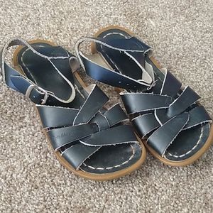 Saltwater sandals 10T